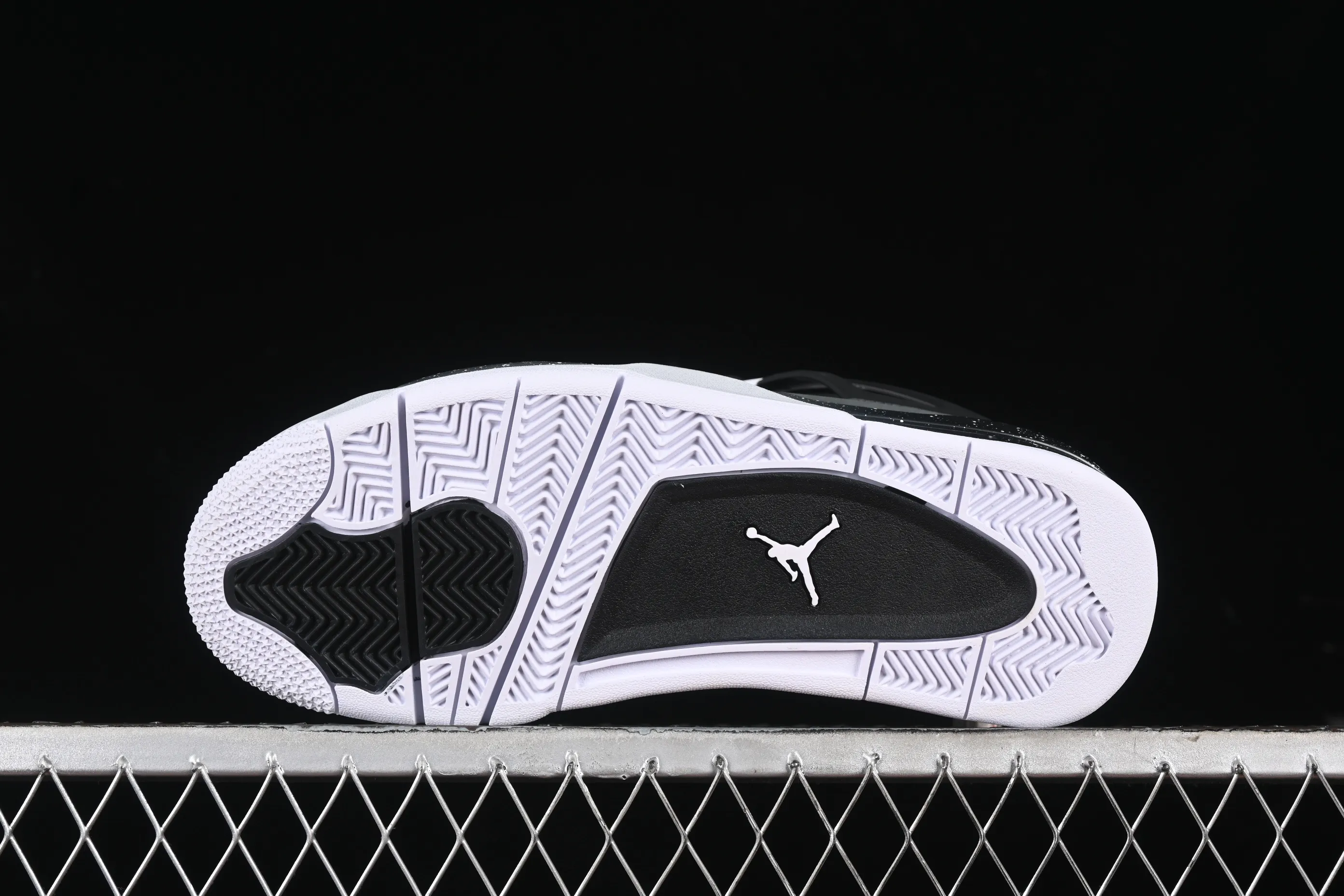 All categories Air Jordan Jordan series basketball shoes Air Jordan 4 LW version Air Jordan 4 "Fear" AJ4 Joe 4 fear suit replica basketball shoes FQ8138-002